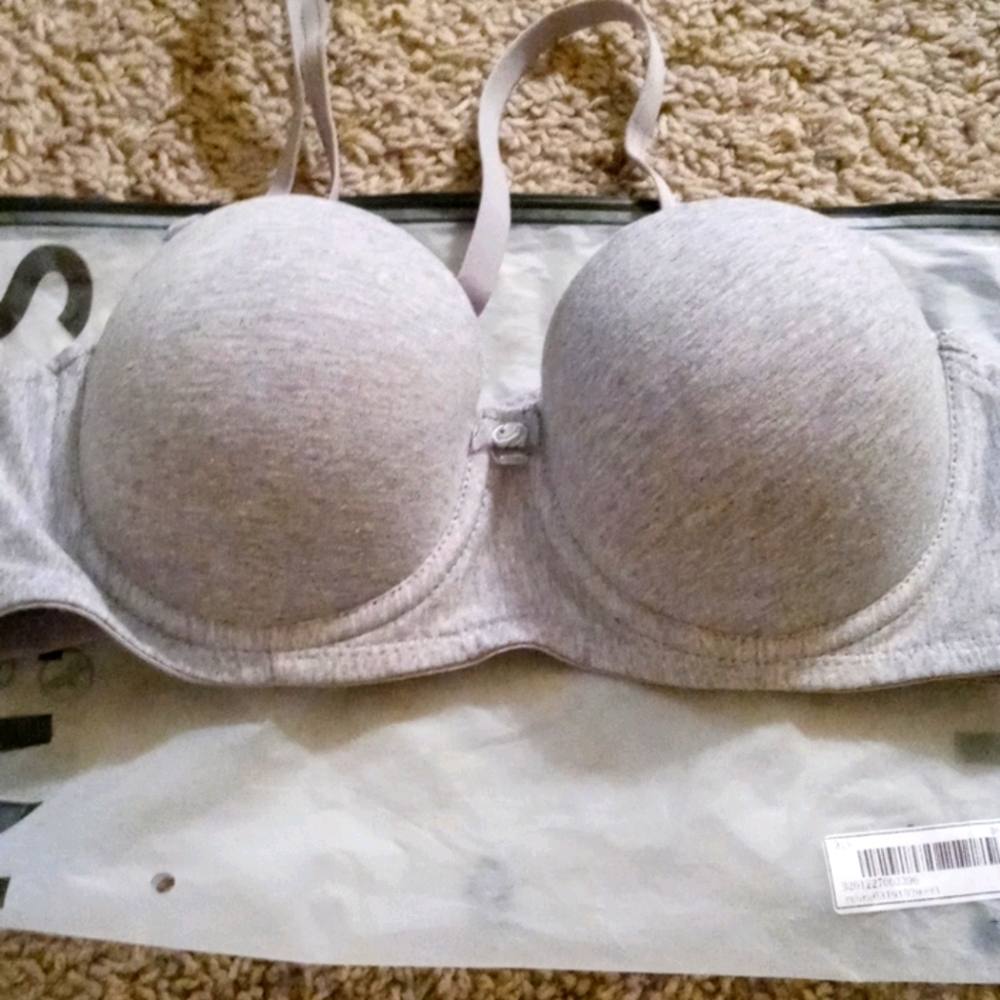 34 B bra